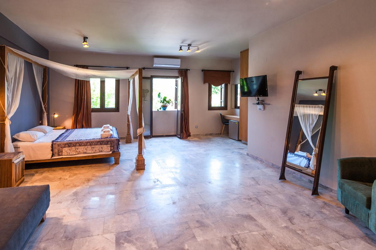 Minoos Hotel Chania  Buitenkant foto